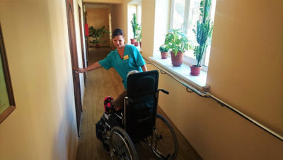 как определить инвалида в дом инвалидов